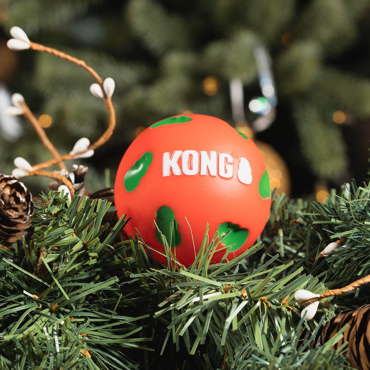 KONG Holiday Occasions Balls 4 Pack