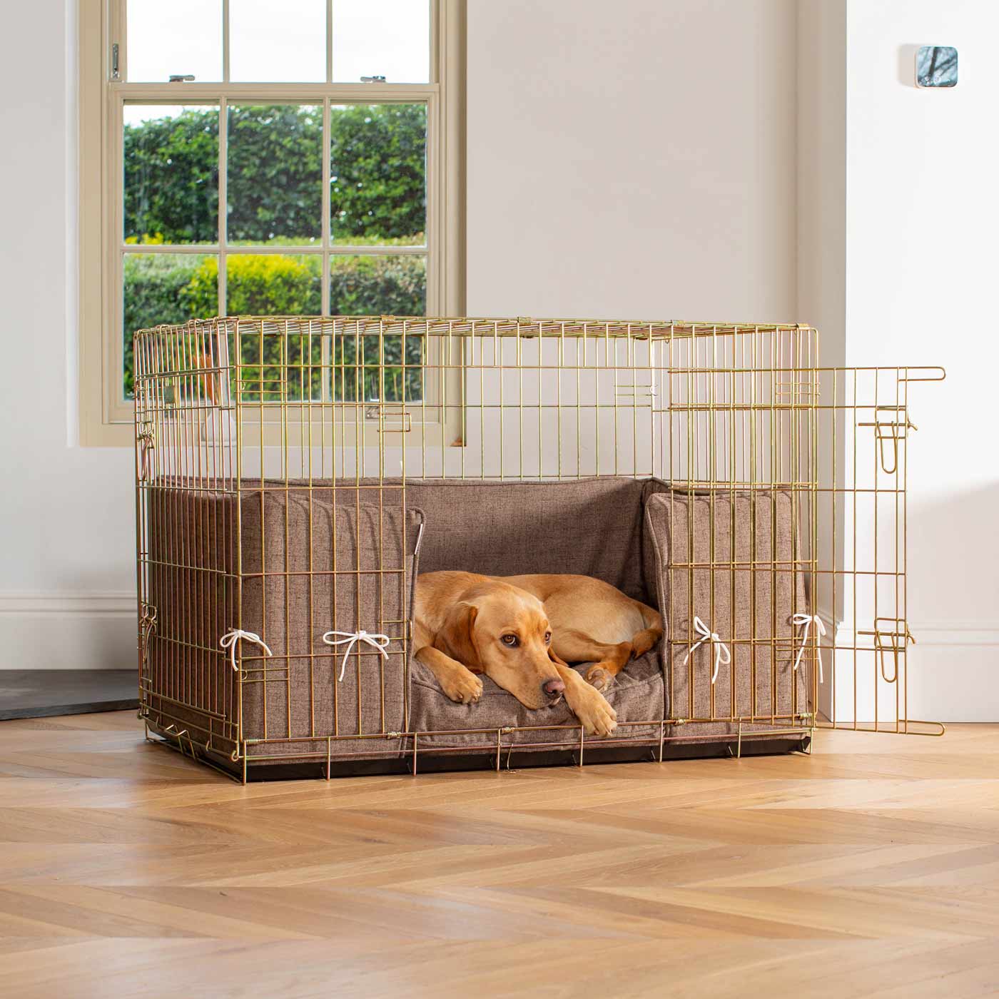 Dog Crate Bumper in Inchmurrin Umber by Lords & Labradors