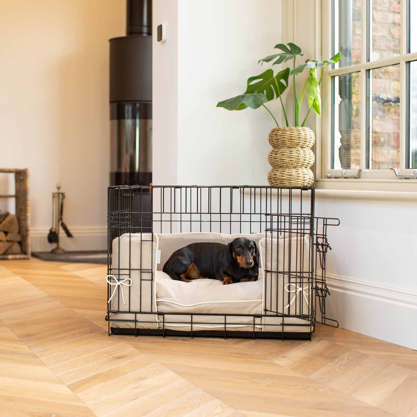 [colour:savanna oatmeal] Accessorise your dog crate with our stunning bumper covers, choose from our Savanna collection! Made using luxury fabric for the perfect crate accessory to build the ultimate dog den! Available now in 3 colours and sizes at Lords & Labradors