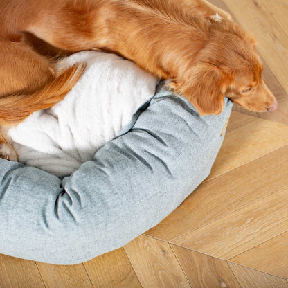 Donut Bed in Inchmurrin Iceberg By Lords & Labradors