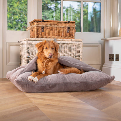 Sleepy Burrows Bed in Calming Anti-Anxiety Fawn Faux Fur by Lords & Labradors