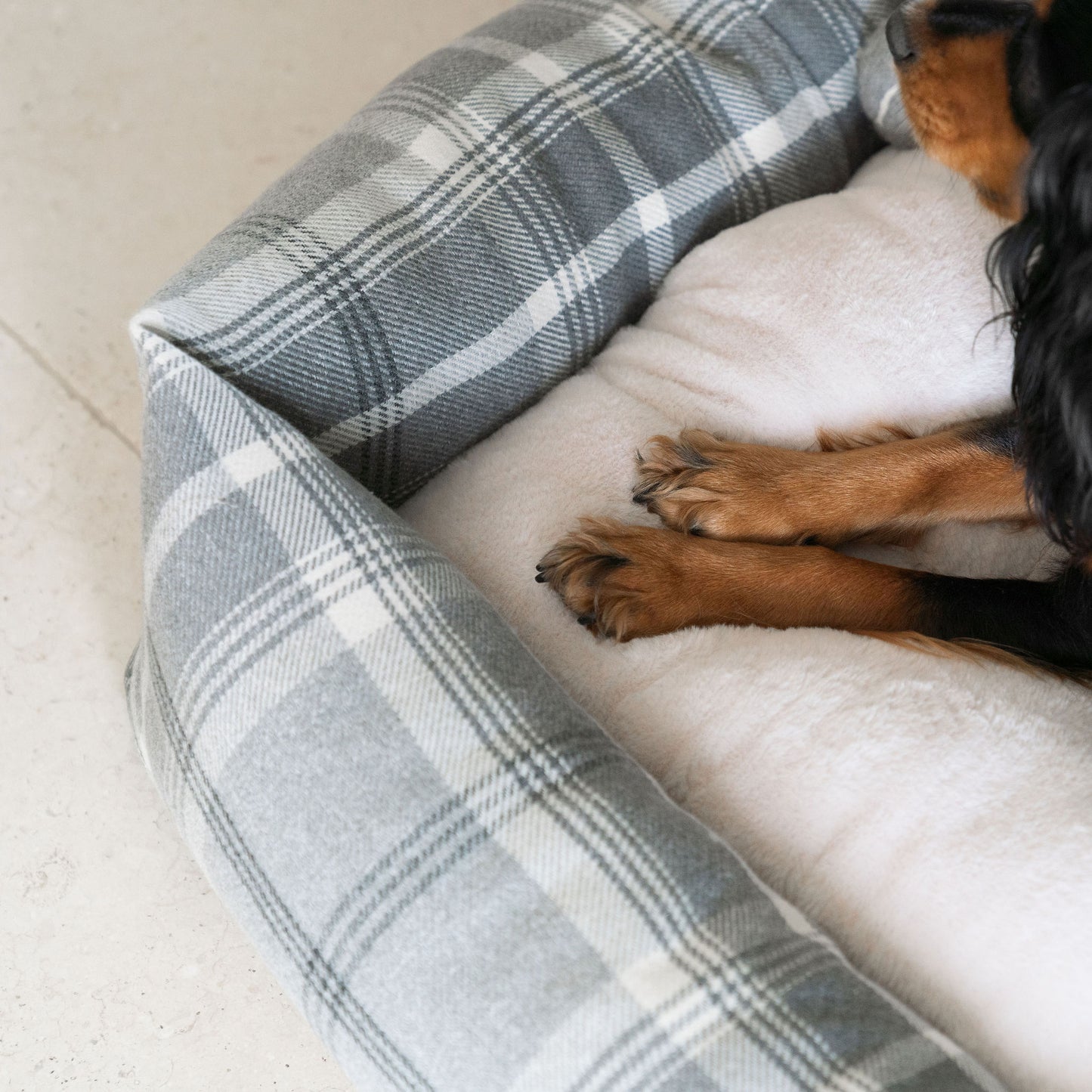 Box Bed For Dogs in Balmoral Tweed by Lords & Labradors