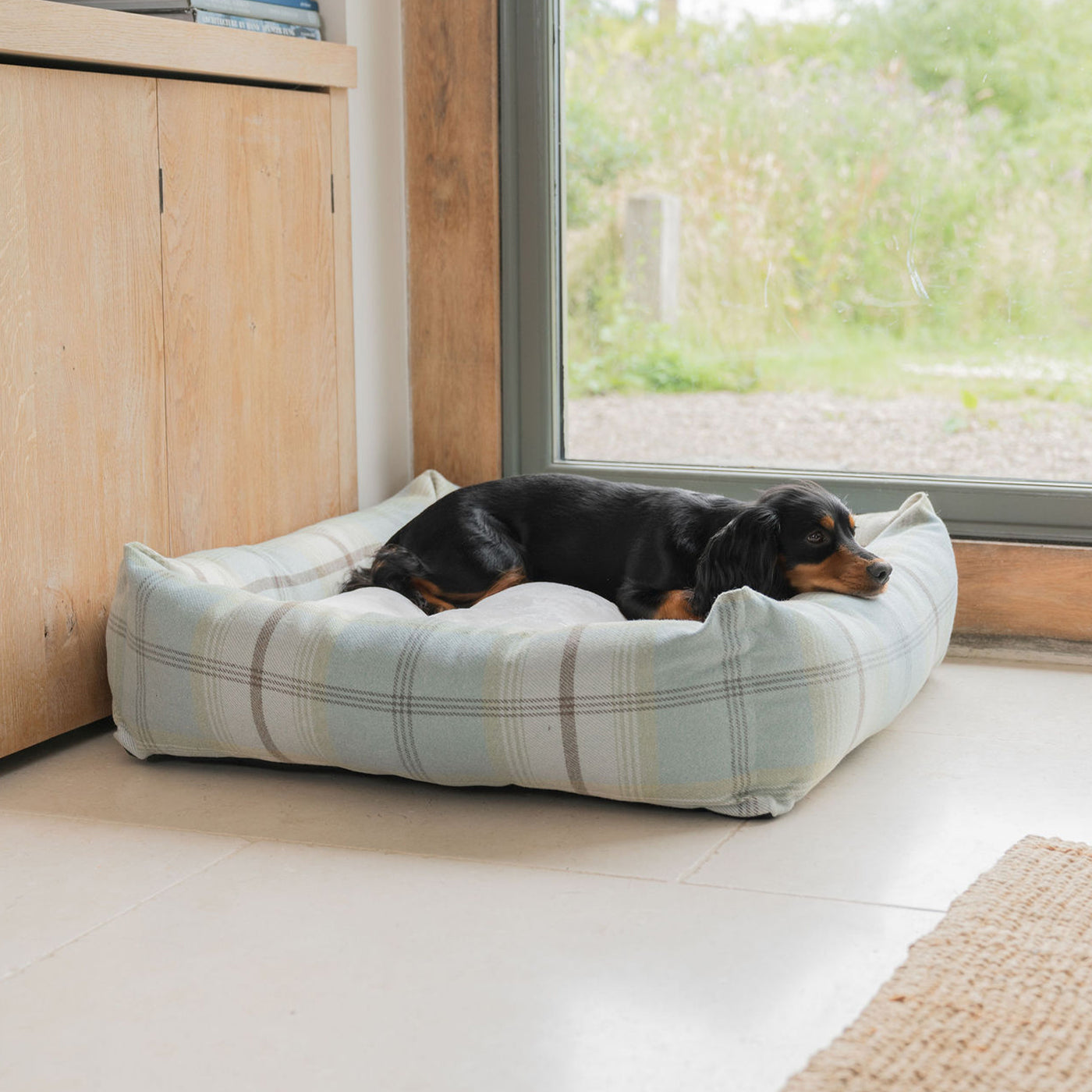 Box Bed For Dogs in Balmoral Tweed by Lords & Labradors