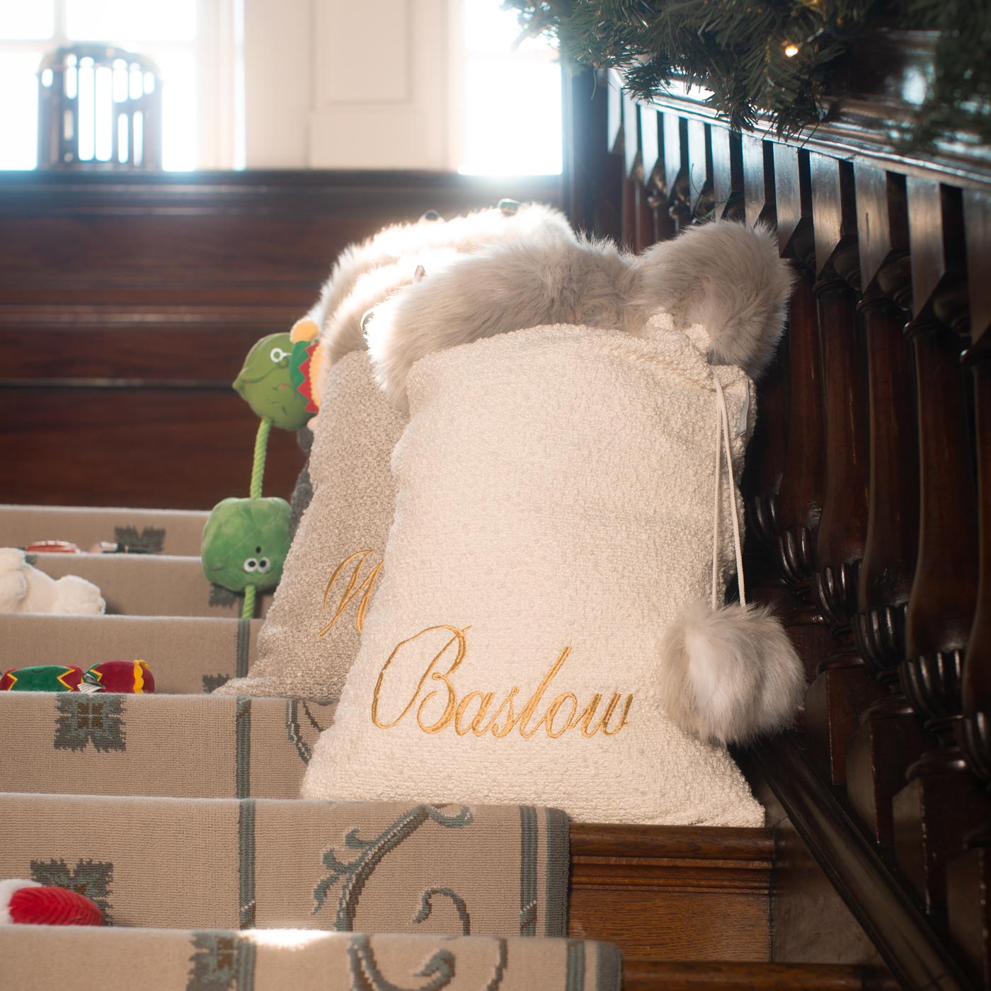 Gift your furry friend the perfect pet Christmas gift with our beautifully crafted Christmas Santa Sack, fill and gift your pet this festive holiday with the most wholesome gifts for Christmas! Available now in stunning Ivory Boucle at Lords & Labradors    